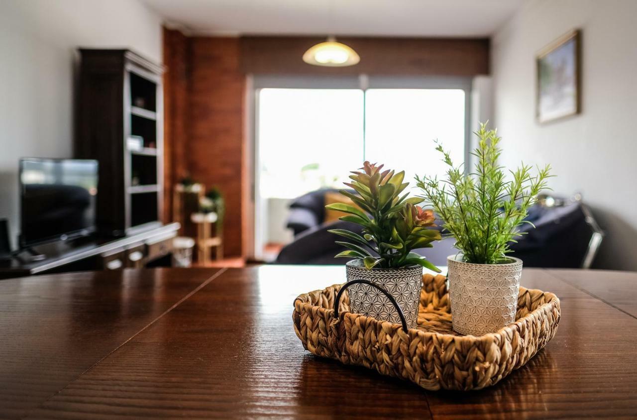 Cozy 3 Room Apartment In Penafiel Centre エクステリア 写真