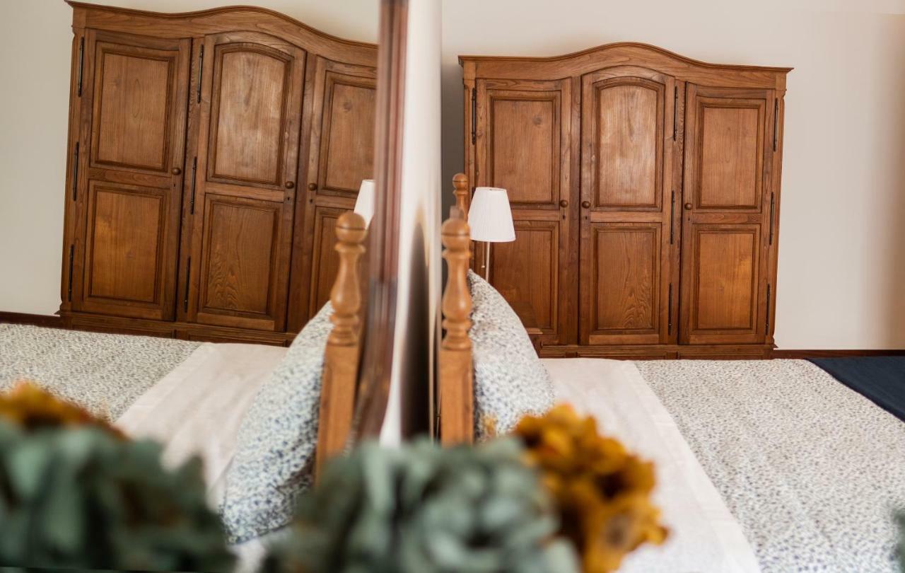 Cozy 3 Room Apartment In Penafiel Centre エクステリア 写真